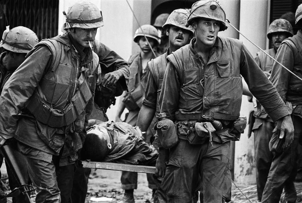Philip Jones Griffiths Flyeschool