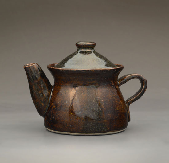 Teapot by Rayna Tarrach