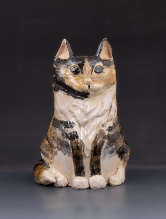 Coil built cat vase by Haley Shim