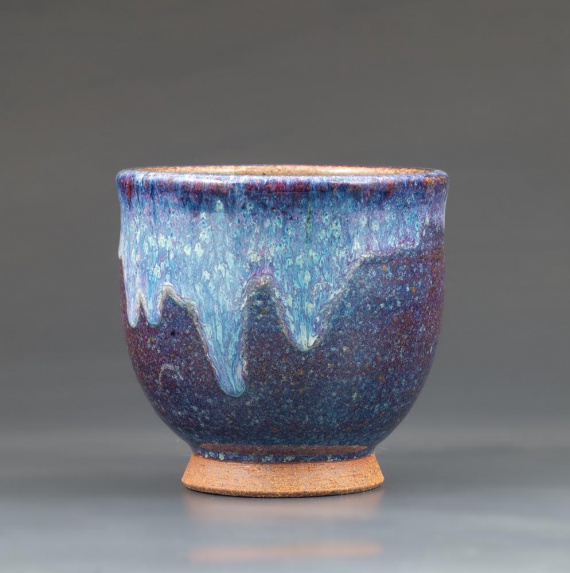 Blue pot by Hannah Wiggins