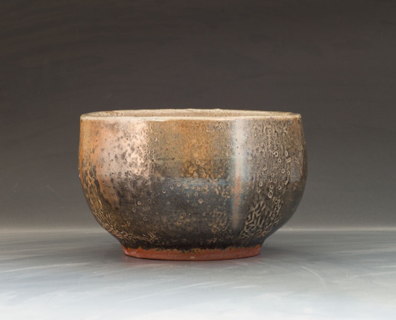 Large shino bowl by Hanna Wiggins