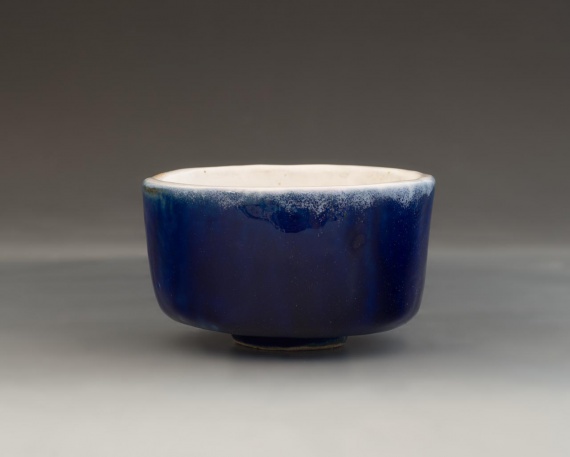 Blue and white tea bowl by Jimmy Hopkins