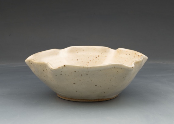 Bowl with altered rim by Maile Dillender