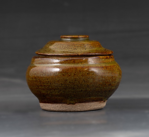Pot with lid by Mia De Imus