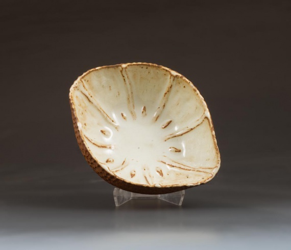 Carved lemon bowl by Sophie Bourgoin