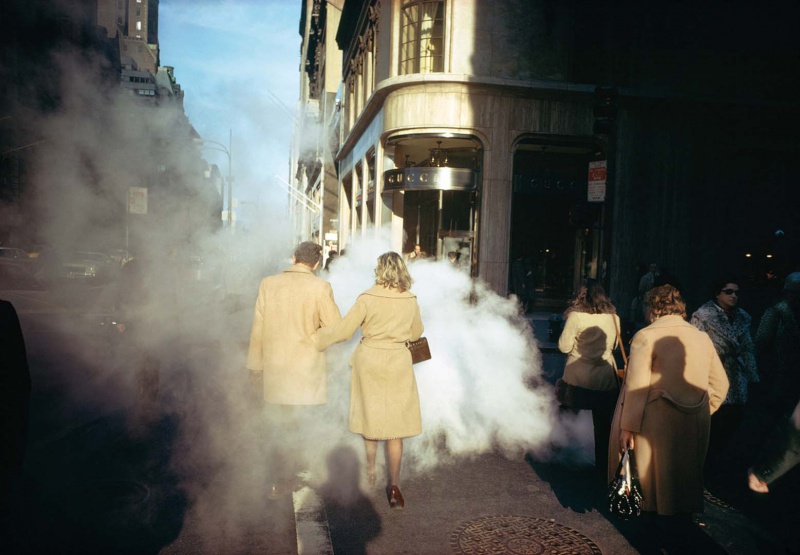 <p><b>Joel Meyerowitz</b>, <i>Camel Coats, 5th Avenue, New York City, 1975</i>.</p>