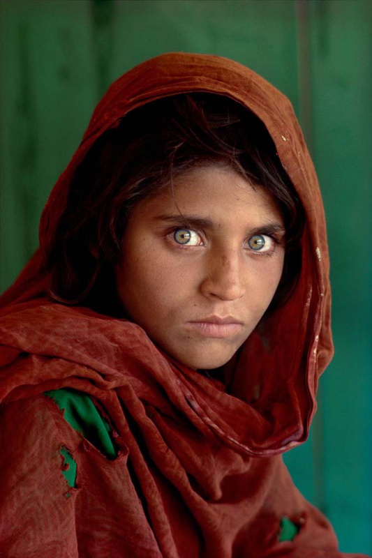 <p><b>Steve McCurry</b>, <i>Afghan Girl, 1984</i>.</p>
