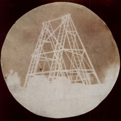 <p><b>John Herschel</b>, <i>View of the telescope at Slough</i>, 1839. Photogenic drawing.</p>