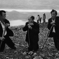 <p><b>Josef Koudelka</b>, <i>IRELAND. Croagh Patrick Pilgrimage. 1972.</i></p>