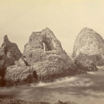 <p><b>Carleton Watkins</b>, <i>[Sugarloaf Islands at Fisherman's Bay, Farallon Islands]</i>, circa 1869.</p>