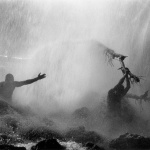 <p><b>Cristina Garcia Rodero</b>, <i>Waterfall. Haiti.</i></p>
