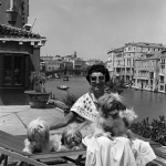 <p><b>David Seymour</b>, <i>Venice. 1950. Mrs. Peggy GUGGENHEIM in her palace on the Grand Canal.</i></p>