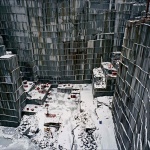 <p><b>Edward Burtynsky</b>, <i>Rock of Ages #15, Active Section, E.L. Smith Quarry, Barre, Vermont, USA</i>, 1992.</p>