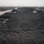 <p><b>Edward Burtynsky</b>, <i>Bao Steel #10, Tianjin, China</i>, 2005.</p>