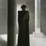 <p><b>George Hoyningen-Huene</b>, <i>Evening dress and cape by Paton</i>, 1936.</p>