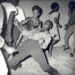 <p><b>Malick Sidibé</b>, <i>Regardez Moi!</i>, 1962.</p>