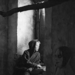 <p><b>Ralph Eugene Meatyard</b>, <i>Untitled (Boy in interior)</i>, 1960.</p>