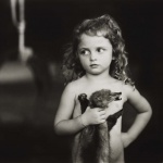 <p><b>Sally Mann</b>, <i>Holding the Weasel</i>, 1989.</p>