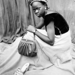 <p><b>Seydou Keïta</b>, <i>Untitled</i>, 1952/1955.</p>