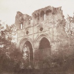 <p><b>Wiiliam Henry Fox Talbot</b>, <i>The Tomb of Sir Walter Scott, Dryburgh Abbey</i>, 1844.</p>