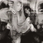<p><b>William Klein</b>, <i>Backstage Alaïa Blonde + Hood, Paris</i>, 1986.</p>