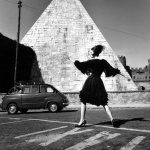 <p><b>William Klein</b>, Dorothea McGowan in a dress by Capucci, Rome, 1960.</p>