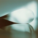 <p><b>Wolfgang Tillmans</b>, <i>Paper drop (window)</i>, 2006.</p>